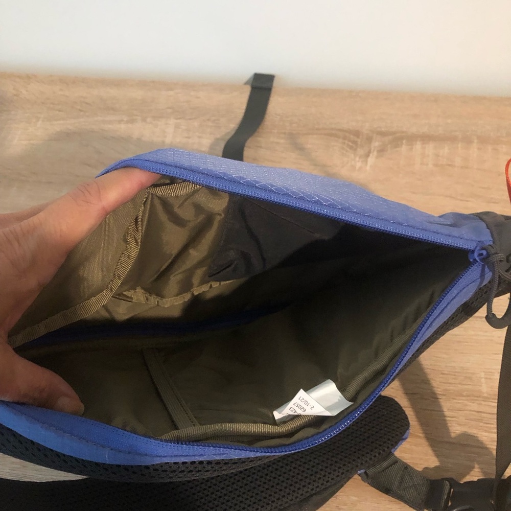 New Merrell cross body bag - Picture 6 of 9
